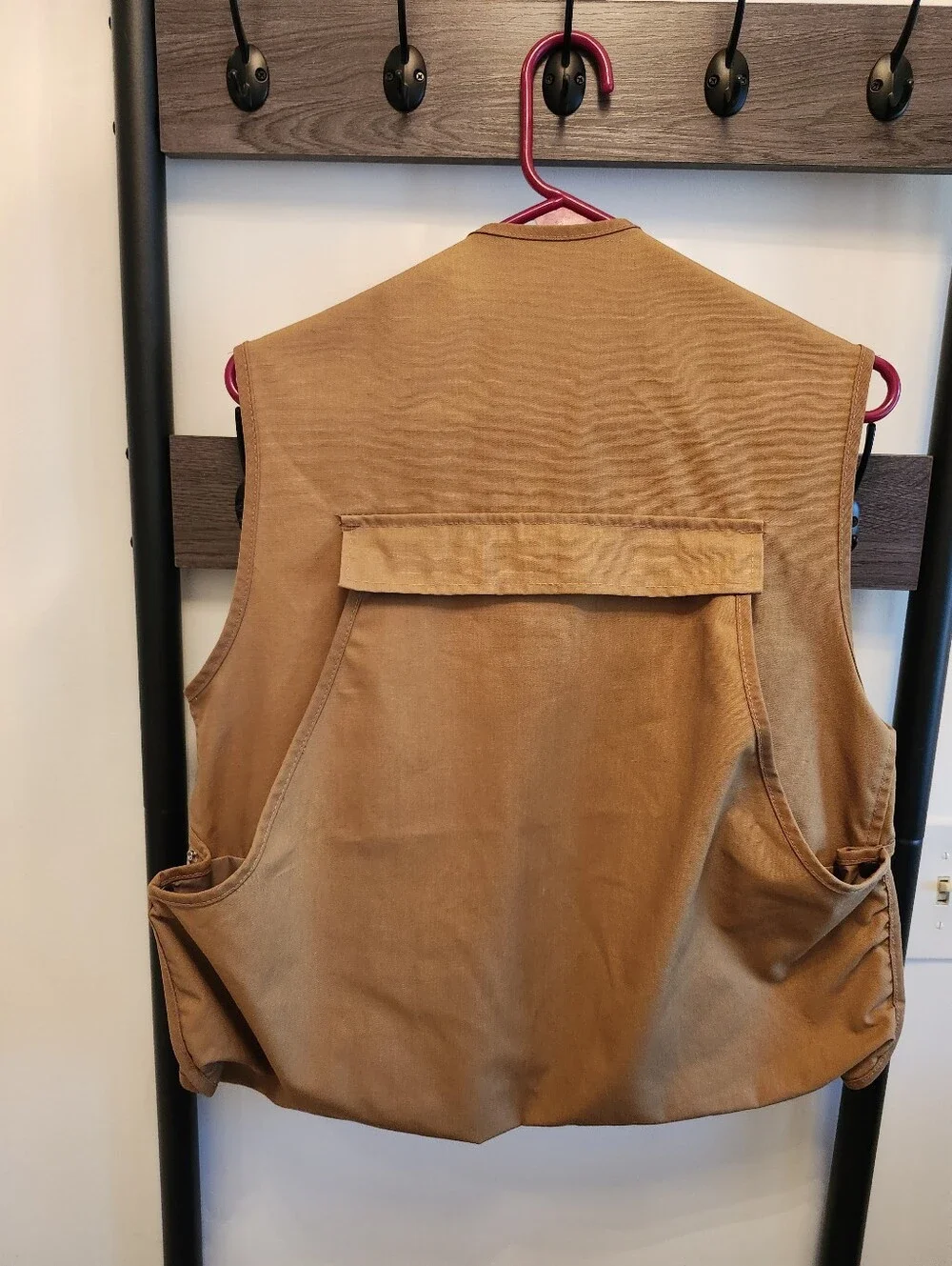 Vintage Mountain Prairie Tan Gaming Vest Size Small